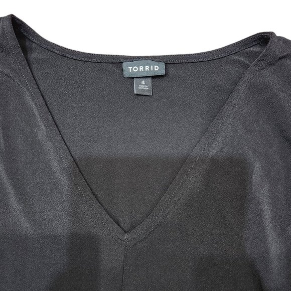 Torrid V Neck Short Sleeve Black Wrinkle-free Top Shirt Size 4X - Picture 7 of 7
